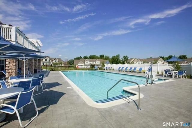 12 Briar Ridge Drive 12, Bethel, CT 06801