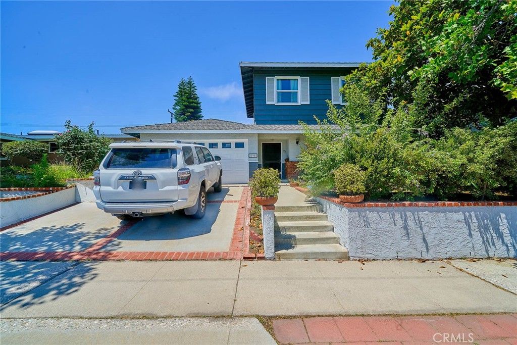 Image 23 of property listing at 21901 Ladeene Avenue, Torrance, CA 90503
