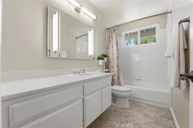 2051 Pueblo, Tustin, CA 92782