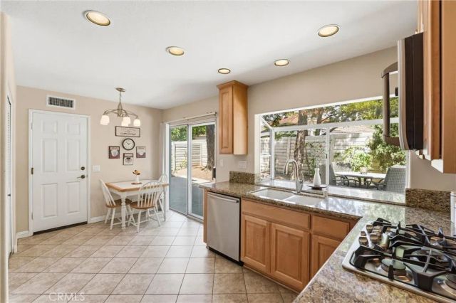 2051 Pueblo, Tustin, CA 92782