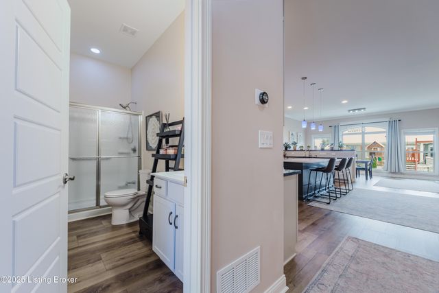 6366 Clore Ln, Crestwood, KY 40014