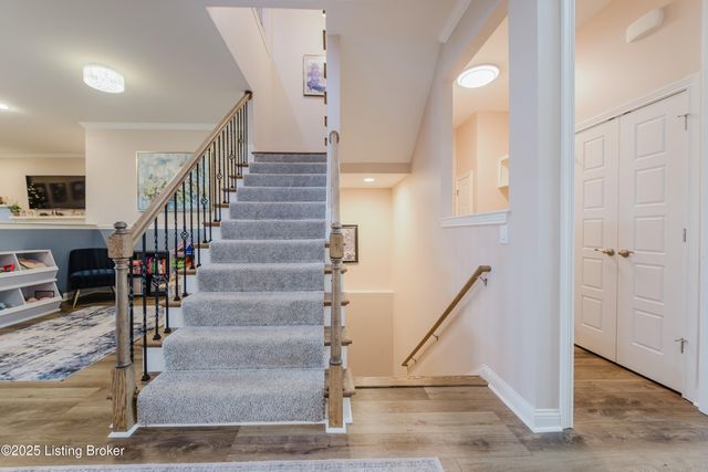 6366 Clore Ln, Crestwood, KY 40014