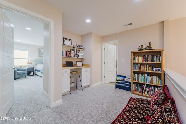 6366 Clore Ln, Crestwood, KY 40014