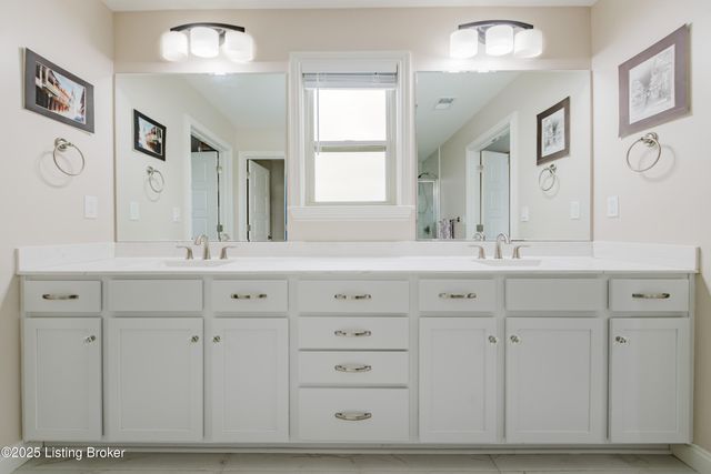 6366 Clore Ln, Crestwood, KY 40014