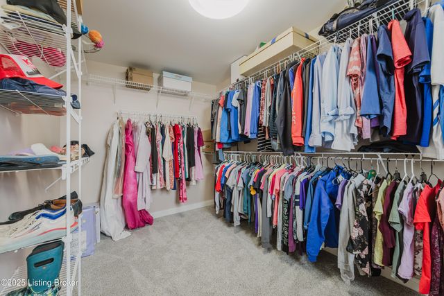 6366 Clore Ln, Crestwood, KY 40014