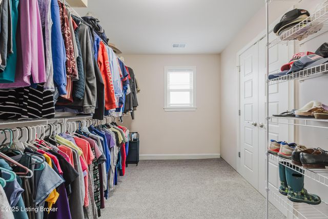 6366 Clore Ln, Crestwood, KY 40014