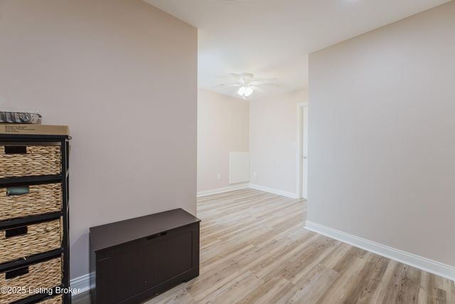 6366 Clore Ln, Crestwood, KY 40014