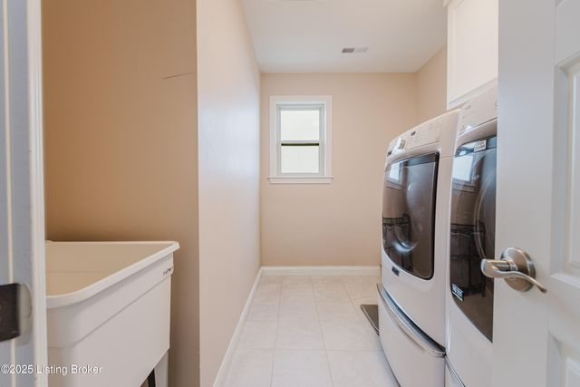 6366 Clore Ln, Crestwood, KY 40014