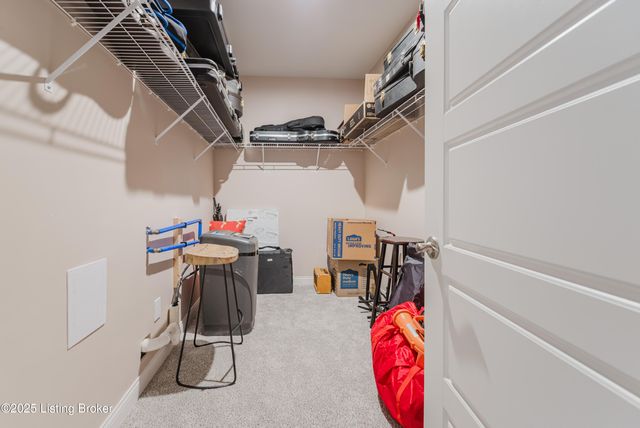 6366 Clore Ln, Crestwood, KY 40014