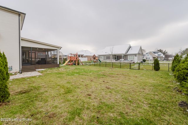 6366 Clore Ln, Crestwood, KY 40014