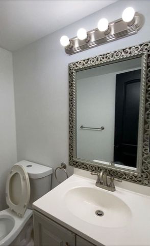 8801 W Sample Road 4, Coral Springs, FL 33065