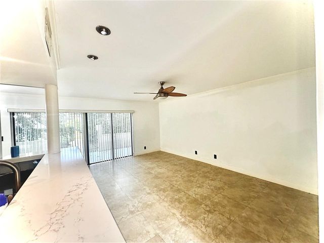 8801 W Sample Road 4, Coral Springs, FL 33065