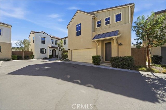 4243 Adishian 104, Corona, CA 92883