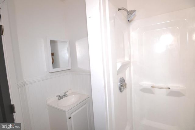 46 W 5TH AVE, Coatesville, PA 19320