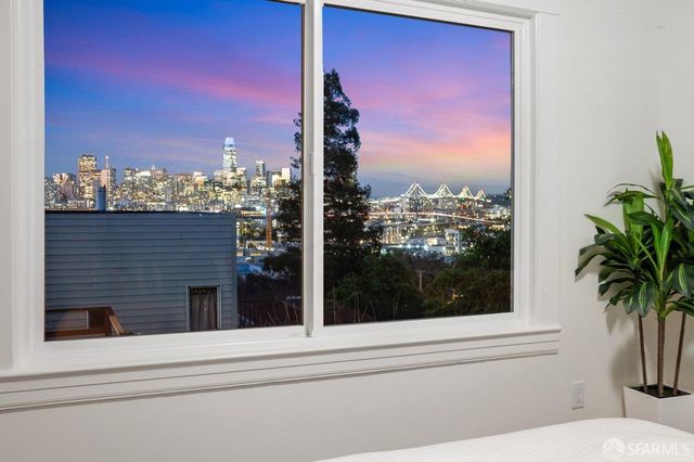 567 Kansas Street, San Francisco, CA 94107