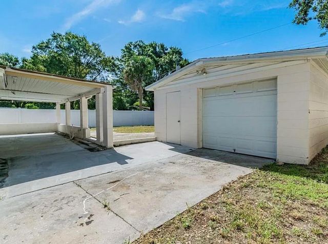 4710 W KNIGHTS AVENUE, Tampa, FL 33611