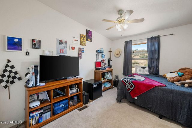 10677 E PEANUT Drive, Dewey, AZ 86327