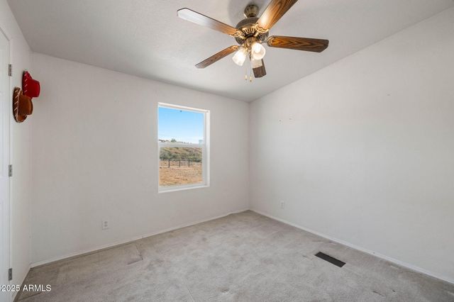 10677 E PEANUT Drive, Dewey, AZ 86327