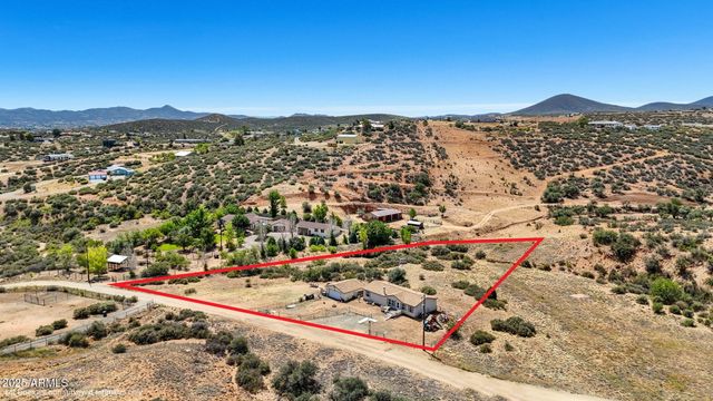 10677 E PEANUT Drive, Dewey, AZ 86327