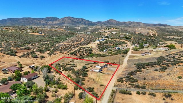 10677 E PEANUT Drive, Dewey, AZ 86327