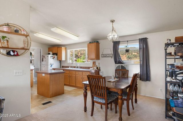 10677 E PEANUT Drive, Dewey, AZ 86327