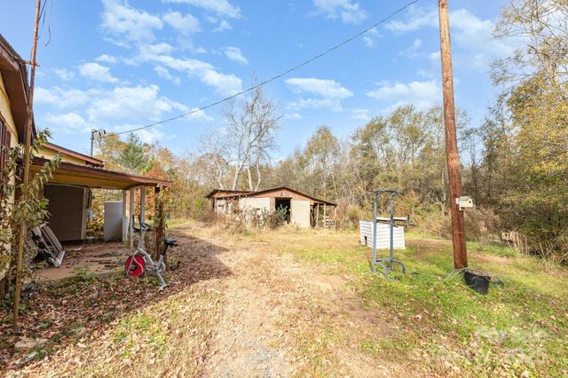 617 Hames Ridge Road, Mooresboro, NC 28114