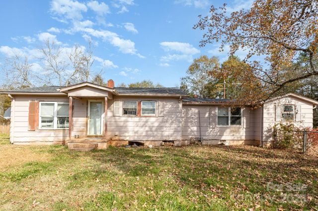 617 Hames Ridge Road, Mooresboro, NC 28114