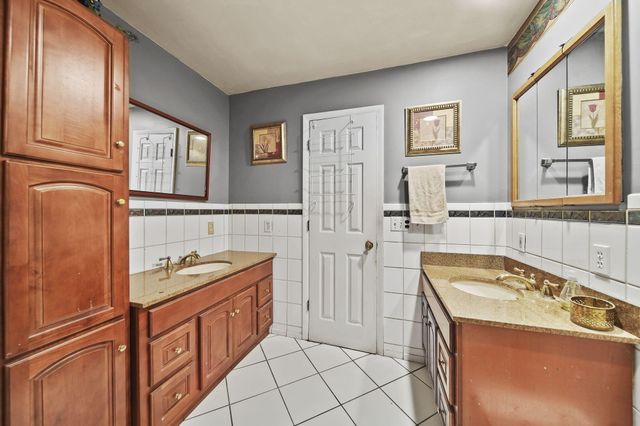 270 Wood Hills Drive, Concord, MI 49237