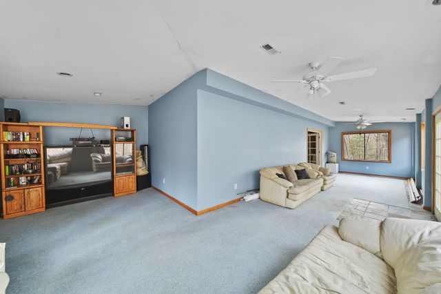 270 Wood Hills Drive, Concord, MI 49237