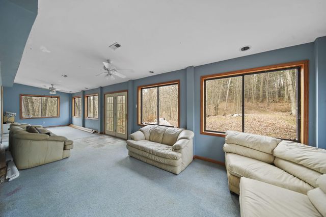 270 Wood Hills Drive, Concord, MI 49237