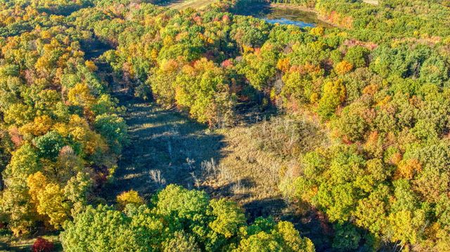 270 Wood Hills Drive, Concord, MI 49237