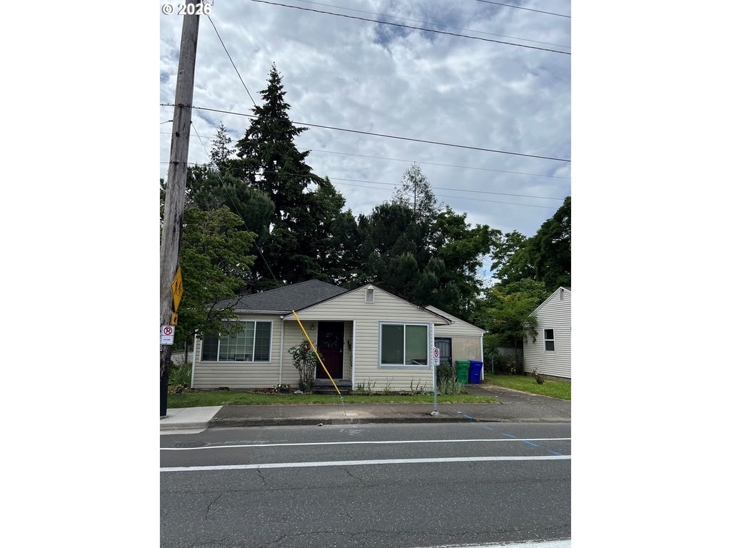 9948 Se HOLGATE Blvd, Portland, OR 97266