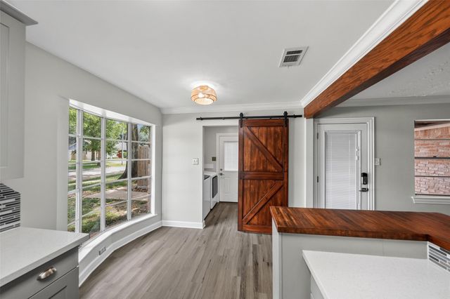 1923 Briarcreek Boulevard, Houston, TX 77073