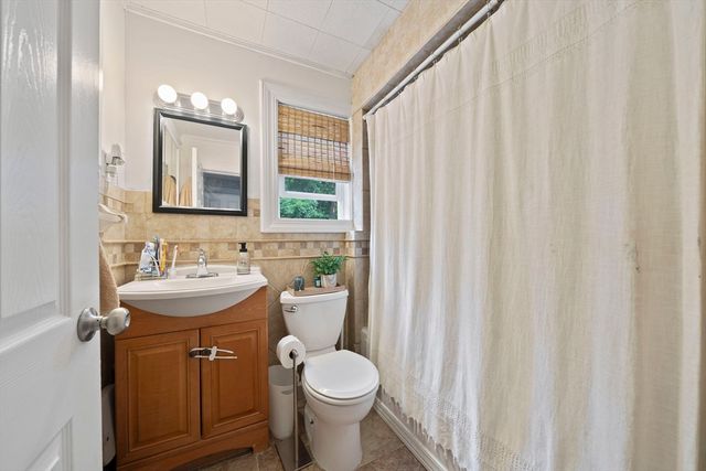 285 Raynor Ave, Whitman, MA 02382