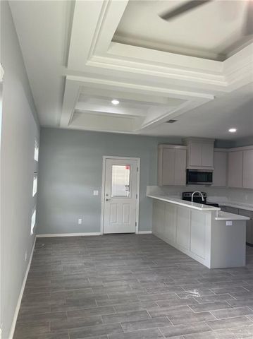 12720 N 33rd Lane, Mcallen, TX 78504