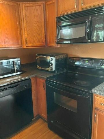 2623 Wellington Walk Place, Lithonia, GA 30058