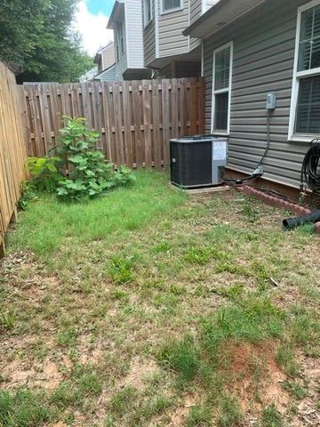 2623 Wellington Walk Place, Lithonia, GA 30058