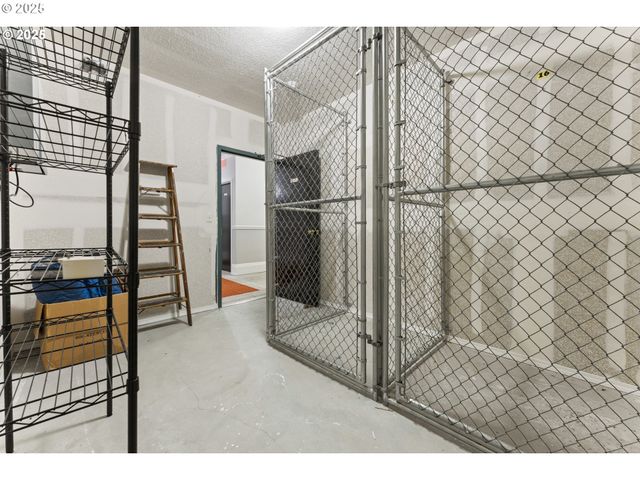 4320 S CORBETT Ave 202, Portland, OR 97239