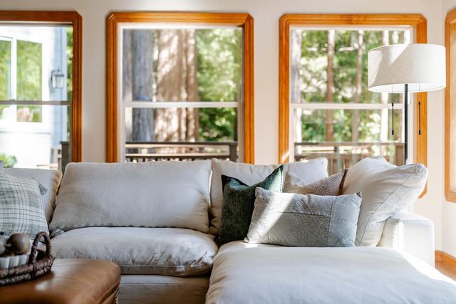 23535 Treeview Trail, Los Gatos, CA 95033