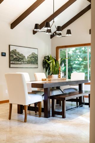 23535 Treeview Trail, Los Gatos, CA 95033