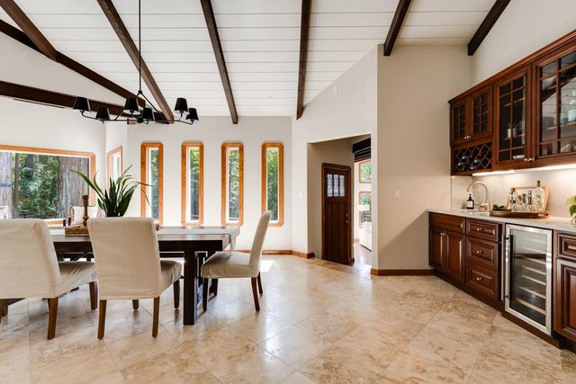 23535 Treeview Trail, Los Gatos, CA 95033