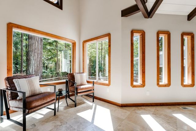 23535 Treeview Trail, Los Gatos, CA 95033