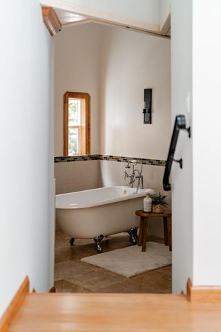 23535 Treeview Trail, Los Gatos, CA 95033