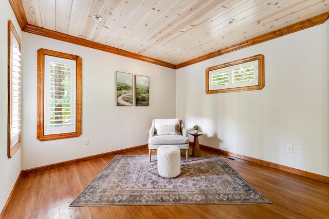 23535 Treeview Trail, Los Gatos, CA 95033