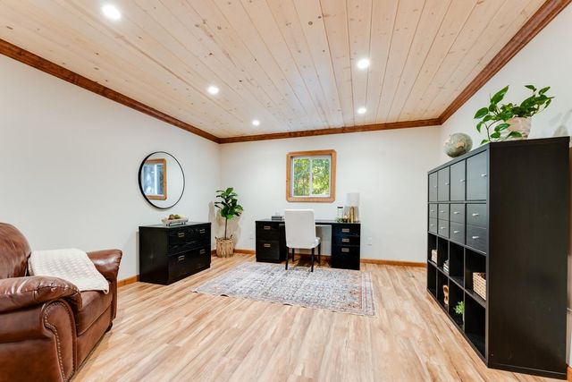 23535 Treeview Trail, Los Gatos, CA 95033