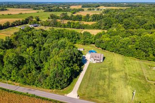 4464 Beards Chapel Rd, Springfield, TN 37172