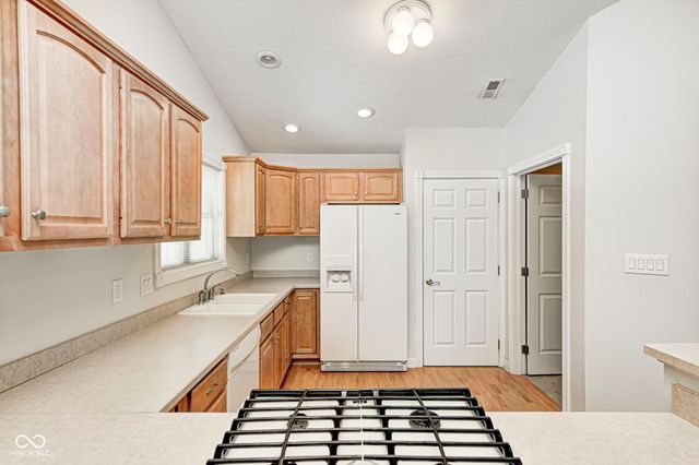 7775 Rosa Drive, Indianapolis, IN 46237