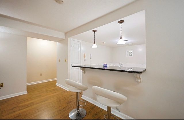 20-2 America Way 2, Salem, MA 01970