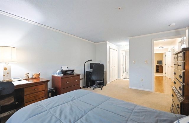 20-2 America Way 2, Salem, MA 01970