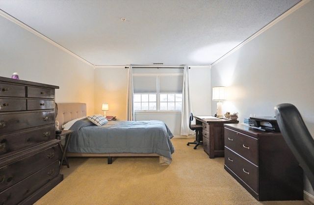 20-2 America Way 2, Salem, MA 01970